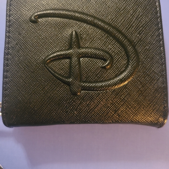 Disney Wallet Brand New With Tags - Picture 2 of 6